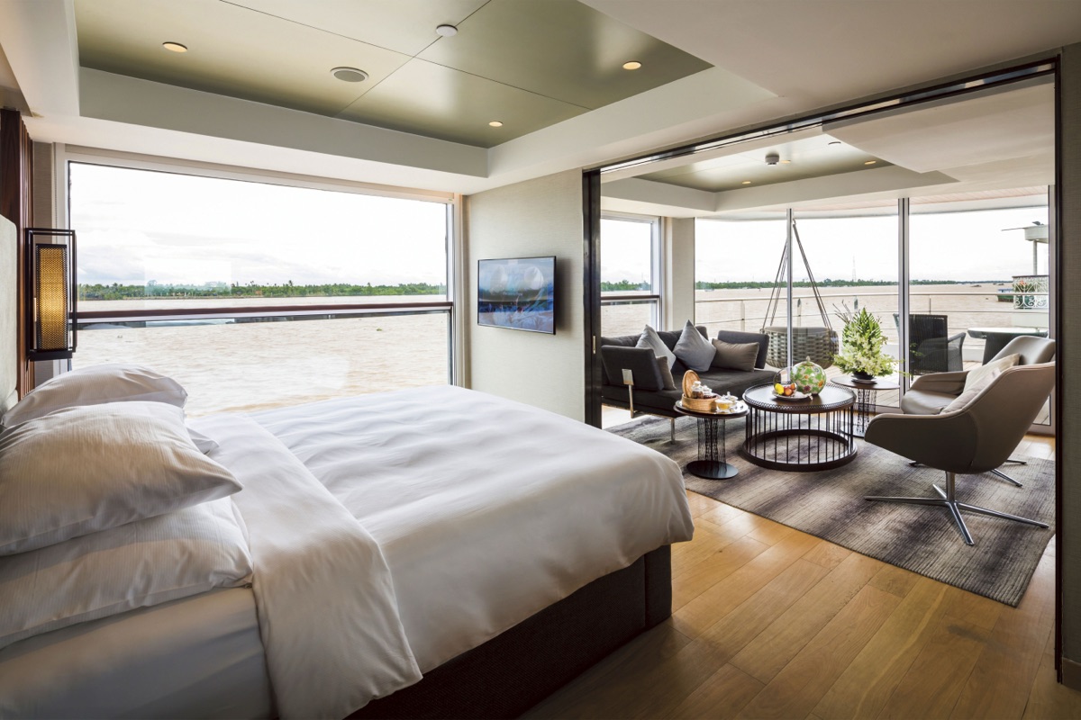 Scenic Spirit Royal Panorama Suite Bedroom Lounge